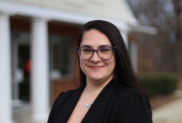 Portrait of Marissa Roach 