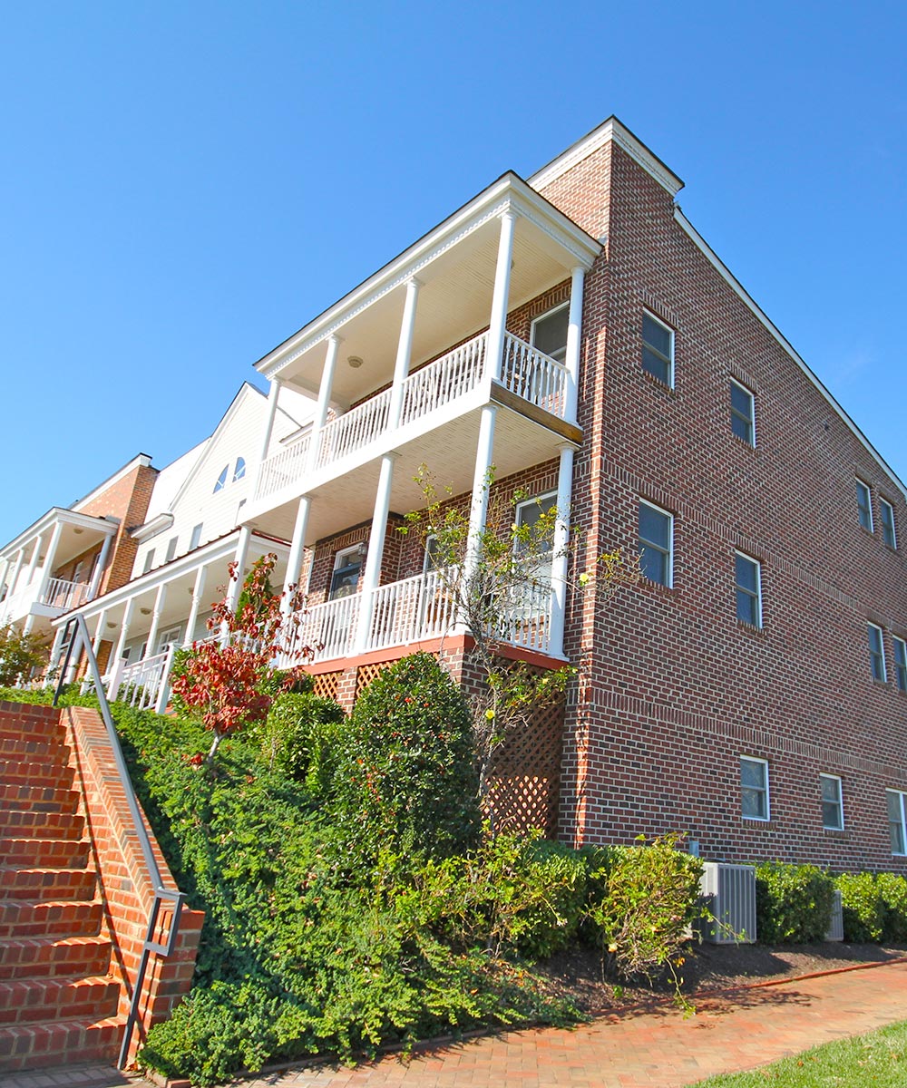 A Three Story Apartment in Richmond Vriginia