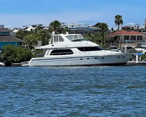 A 2004 Carver 560 Voyager at Ponce Inlet Florida
